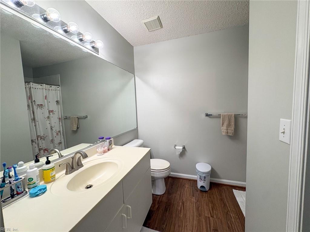 3837 Lasalle Dr Property Photo 18