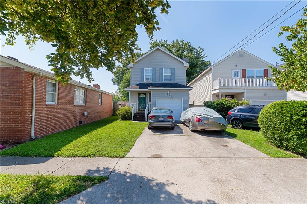 969 Avenue E Property Photo 2
