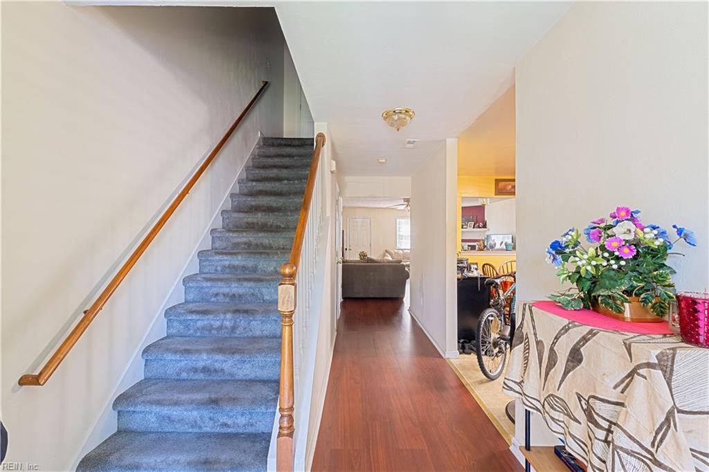 969 Avenue E Property Photo 3