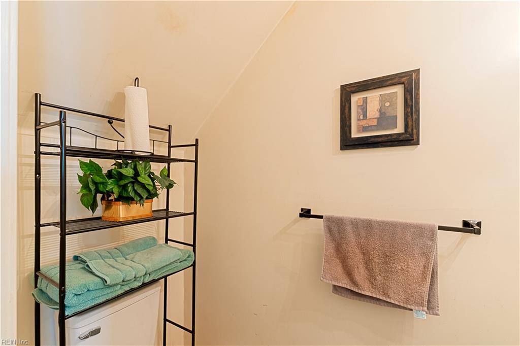 969 Avenue E Property Photo 13