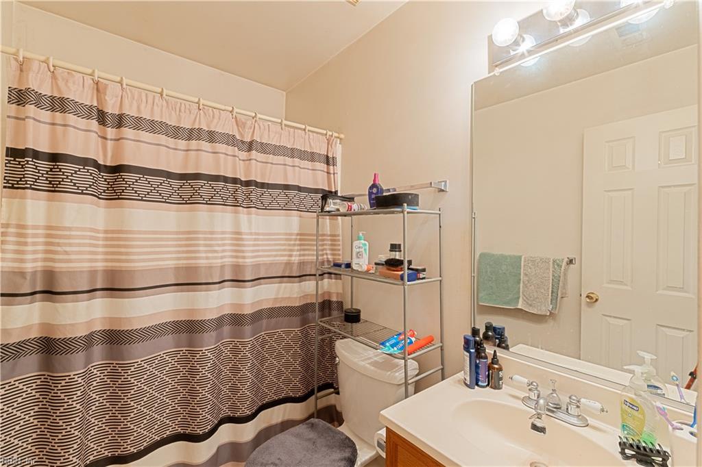 969 Avenue E Property Photo 22