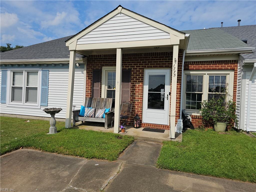 1775 Sword Dancer Dr Property Photo 4