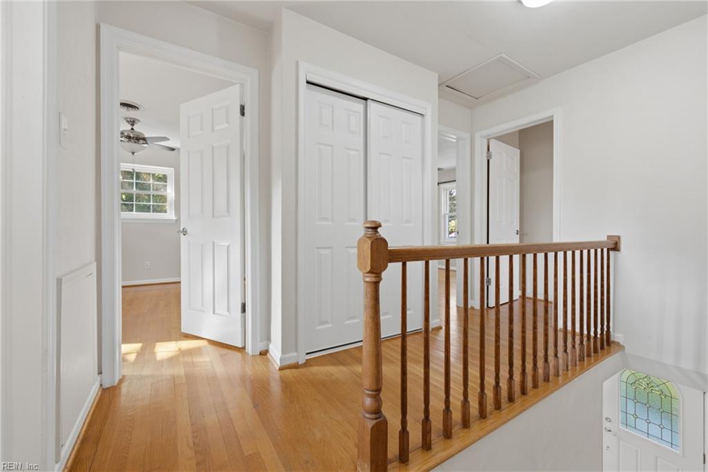208 Great Hall Ct Property Photo 25