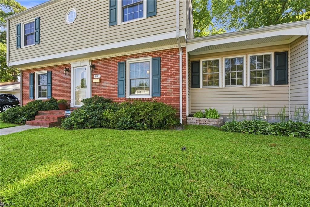 208 Great Hall Ct Property Photo 48