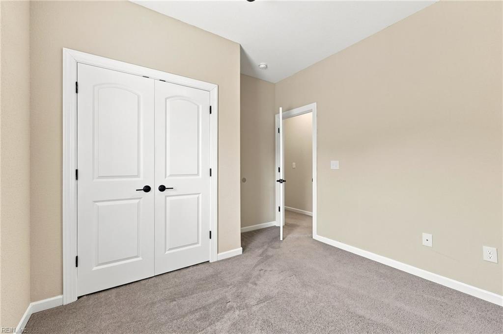 945 Gordon Ave Property Photo 30