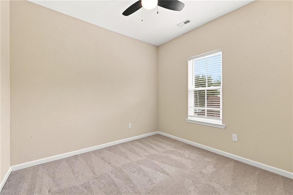 945 Gordon Ave Property Photo 32
