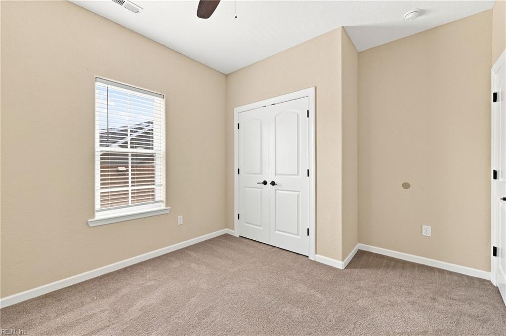 945 Gordon Ave Property Photo 33