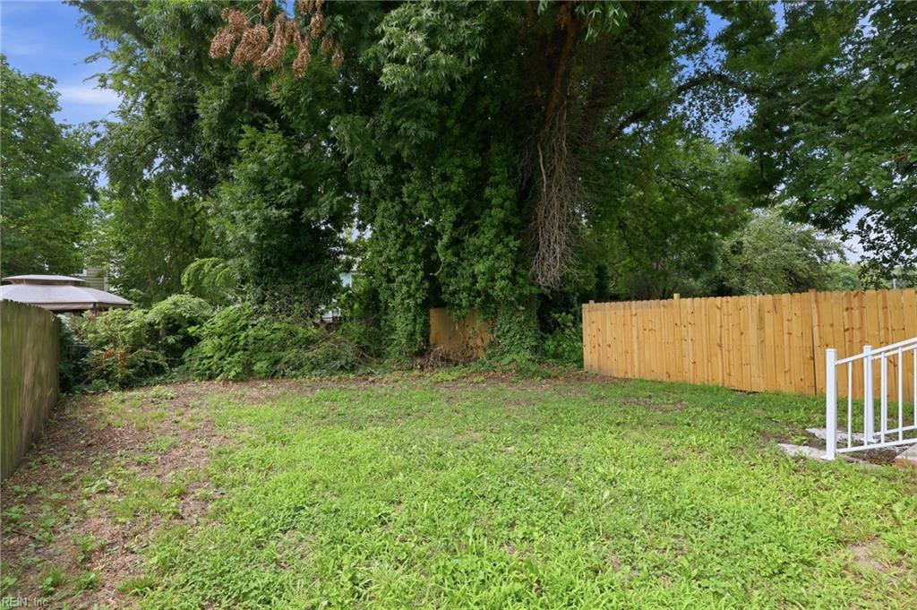 945 Gordon Ave Property Photo 39