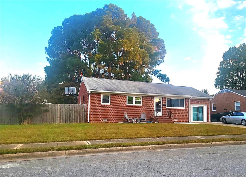 311 Hercules DR Property Photo 1