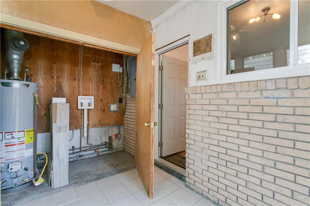 1346 26th St Property Photo 16