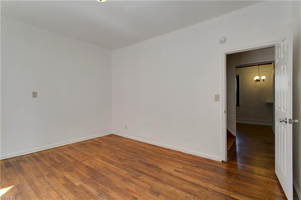 1346 26th St Property Photo 19