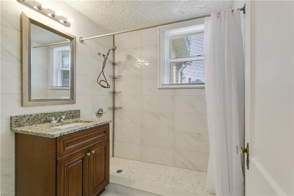 1346 26th St Property Photo 22