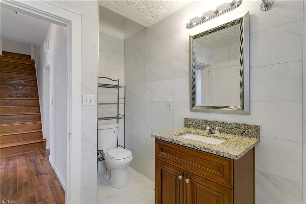 1346 26th St Property Photo 23