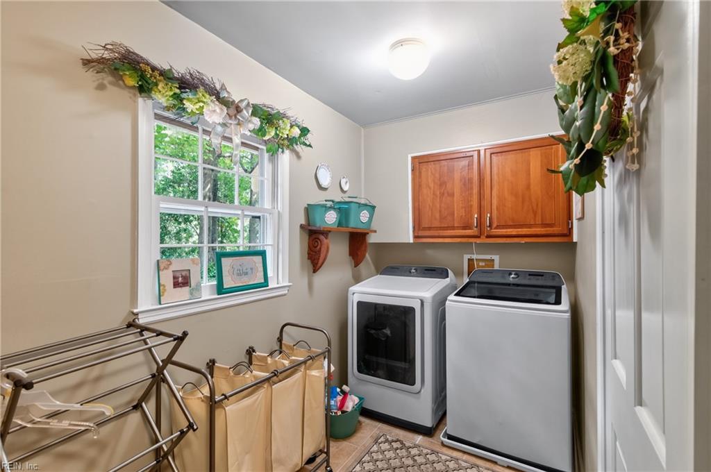 145 Normandy Ln Property Photo 11
