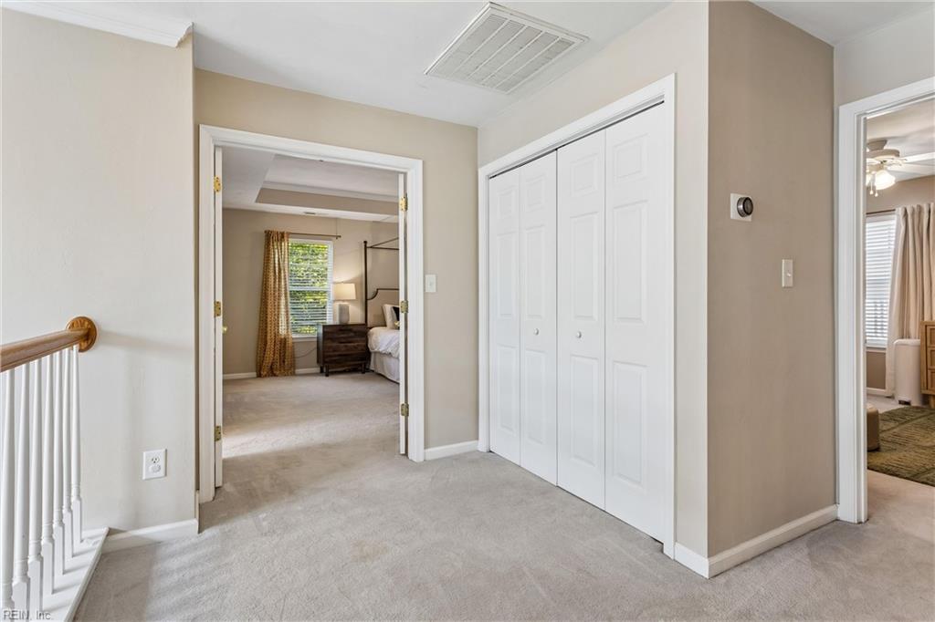 941 Oakland Ave Property Photo 27