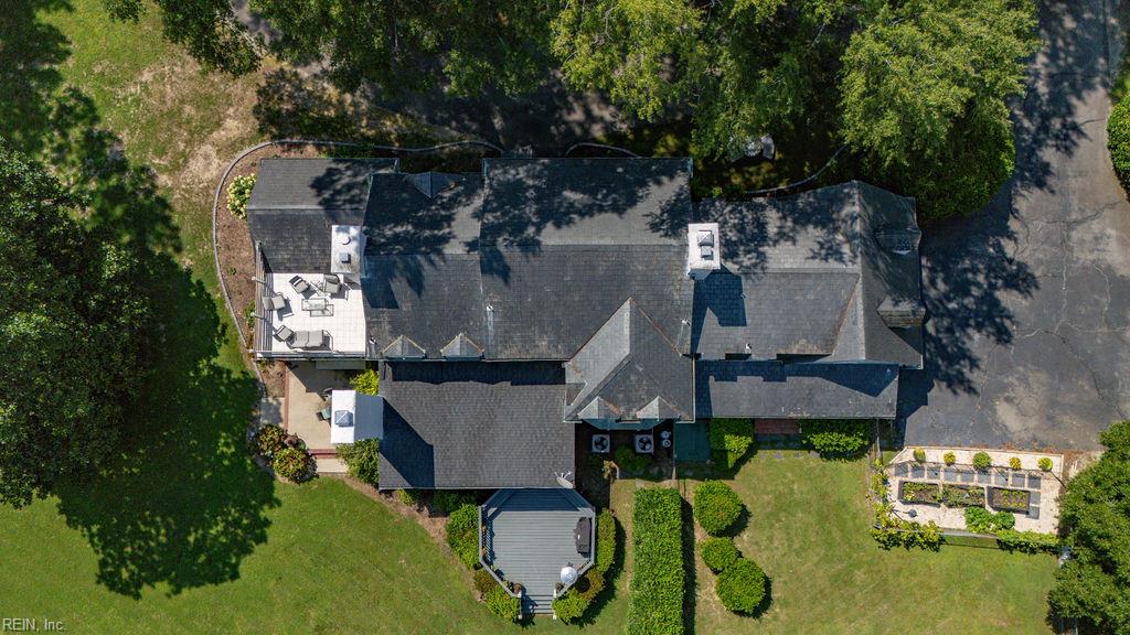 1412 Clay St Property Photo 45