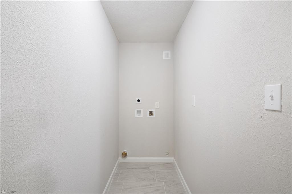 7534 Yorktown Dr Property Photo 33