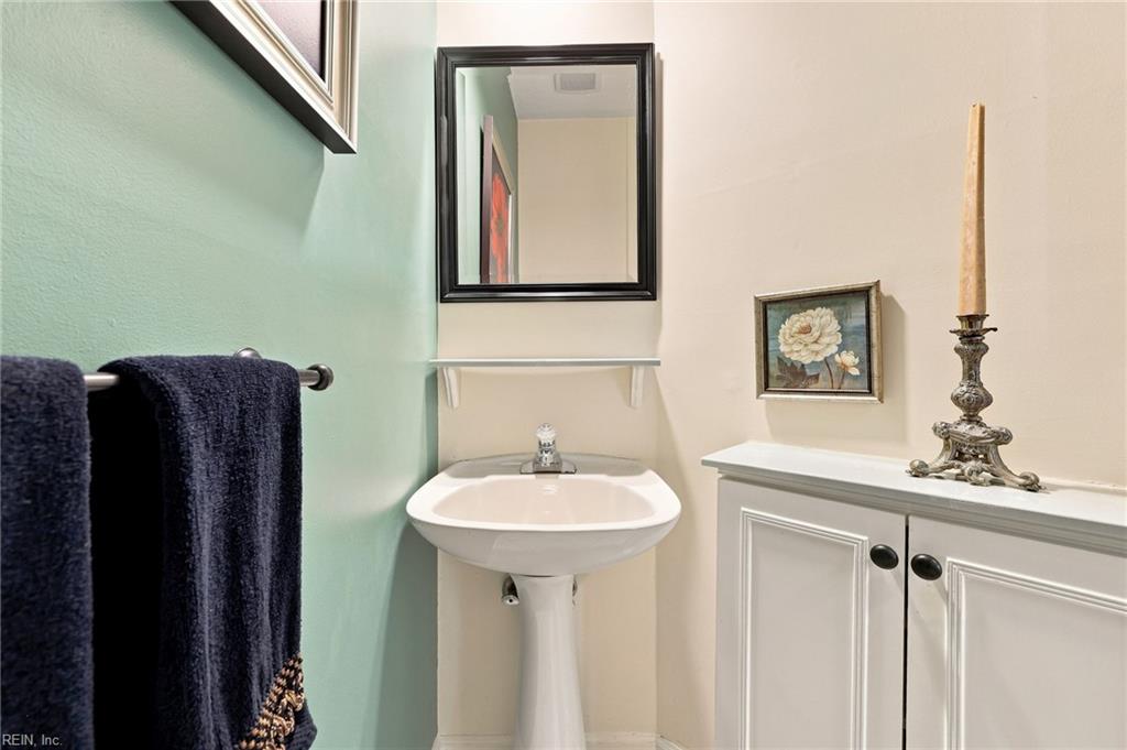 941 Royal Cove Way Property Photo 6