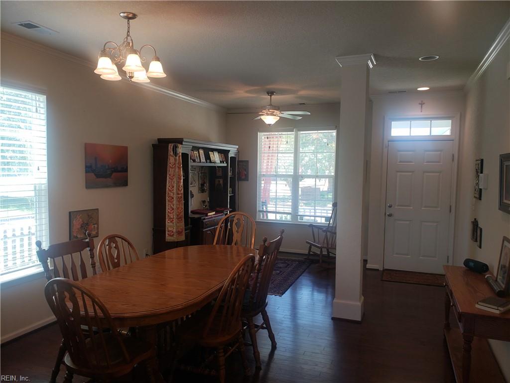 328 Cherry St Property Photo 7