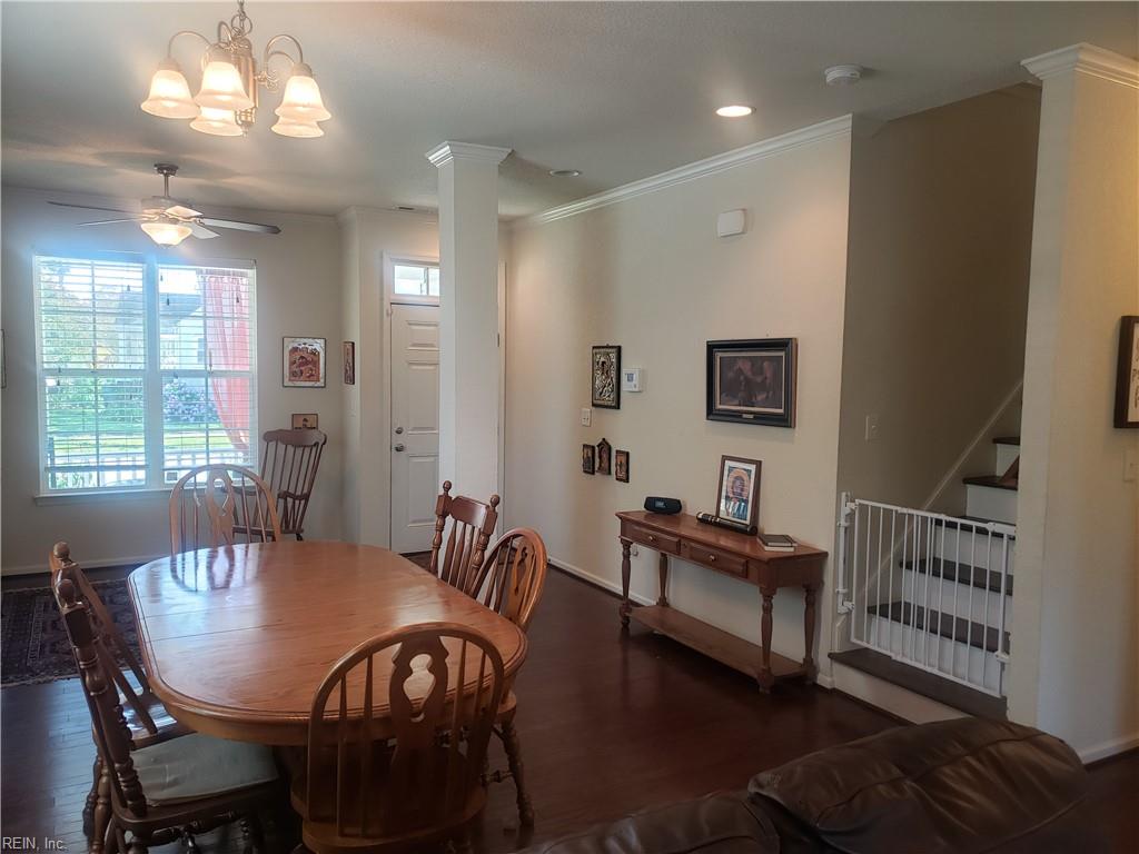 328 Cherry St Property Photo 8