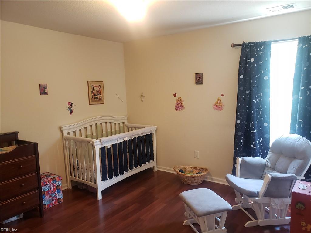 328 Cherry St Property Photo 18
