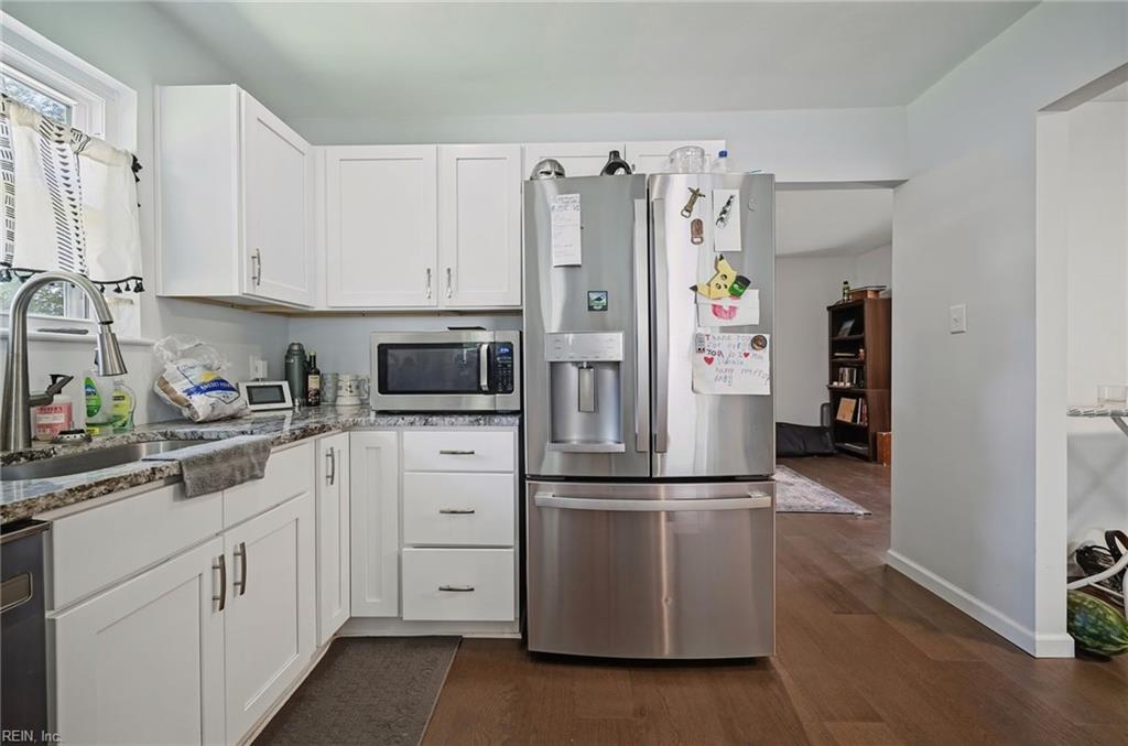 3832 Old Farm Rd Property Photo 12