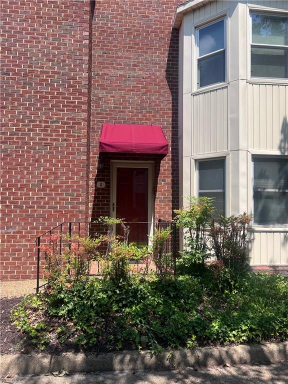 2 Academy Ln Property Photo 1
