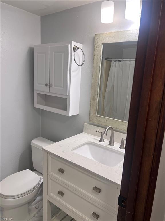 2 Academy Ln Property Photo 6