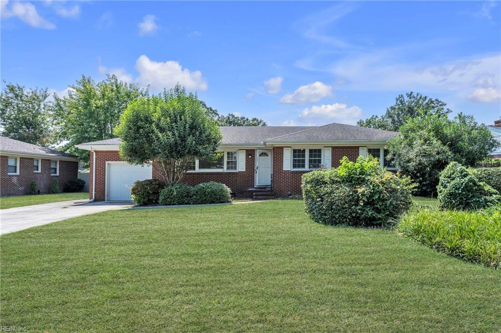 4633 Miles Standish Rd Property Photo 2