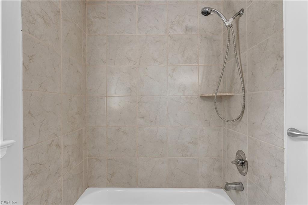 4633 Miles Standish Rd Property Photo 33