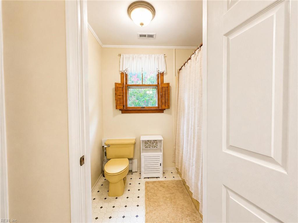 228 Church St Property Photo 32