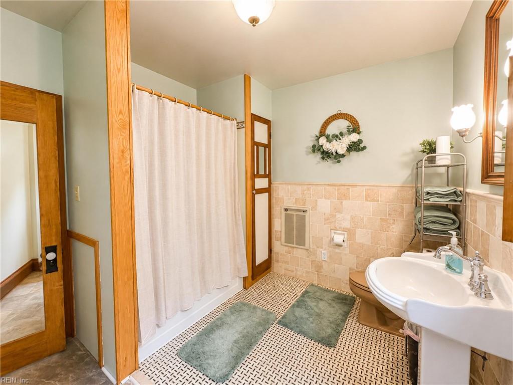 228 Church St Property Photo 36