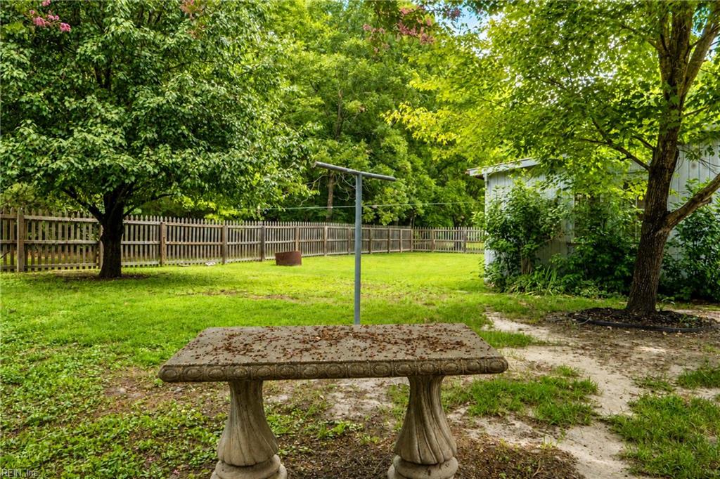 228 Church St Property Photo 45