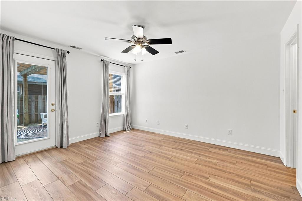 3781 Surry Rd Property Photo 15