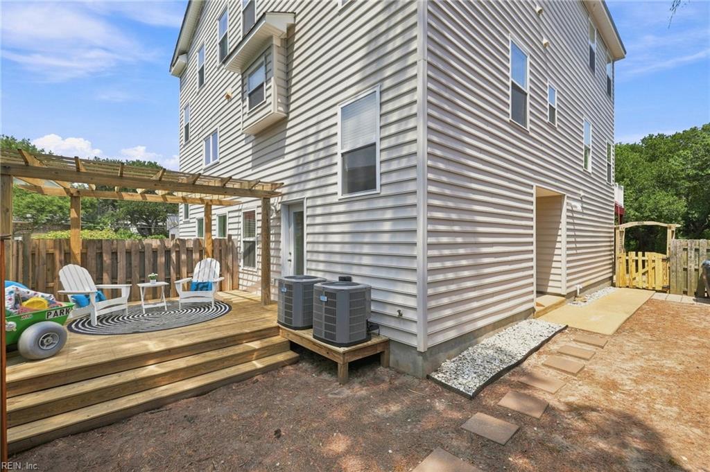 3781 Surry Rd Property Photo 19