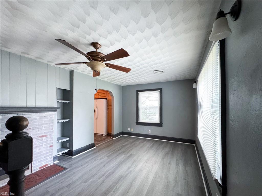 409 E Lorengo Ave Property Photo 4