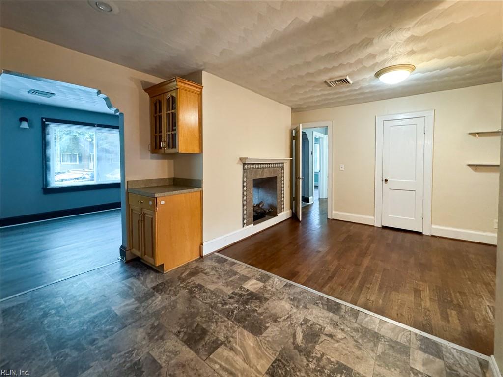 409 E Lorengo Ave Property Photo 9