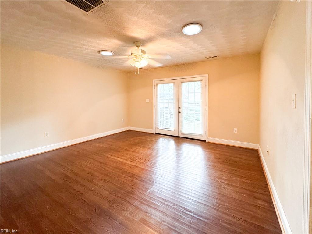 409 E Lorengo Ave Property Photo 11