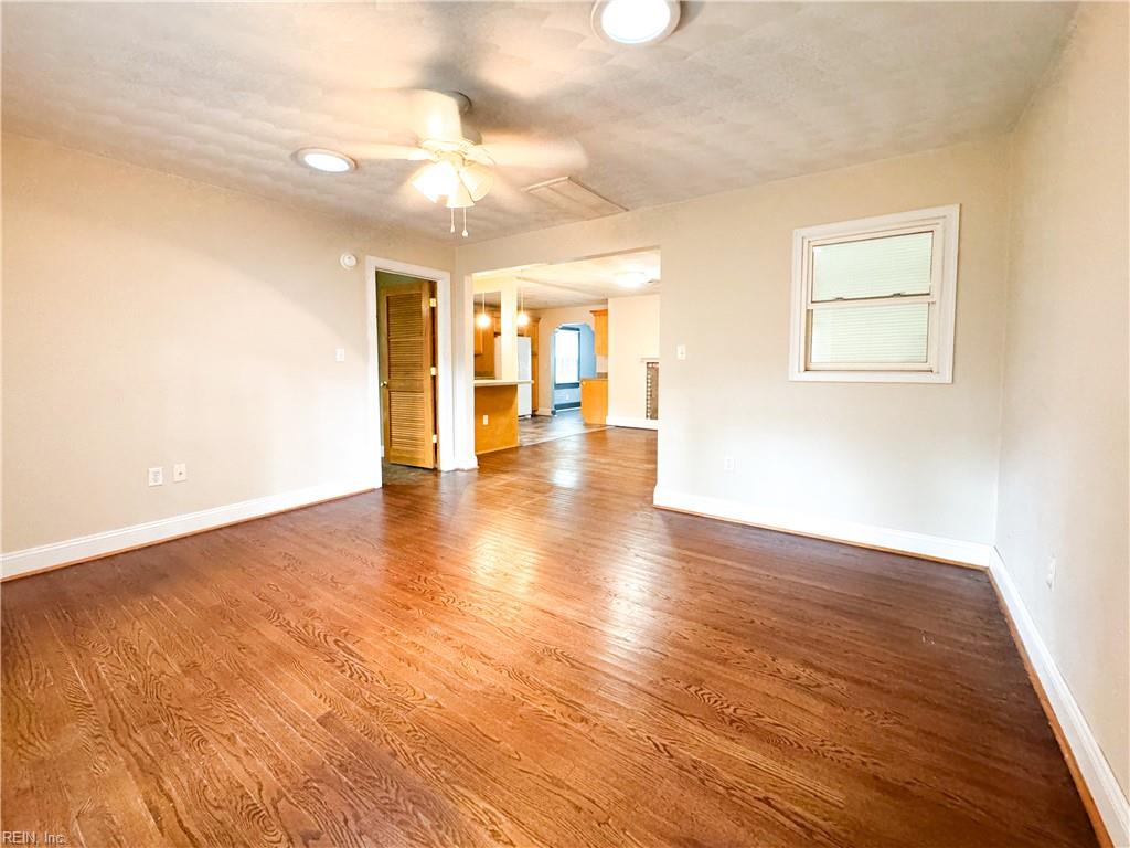 409 E Lorengo Ave Property Photo 12