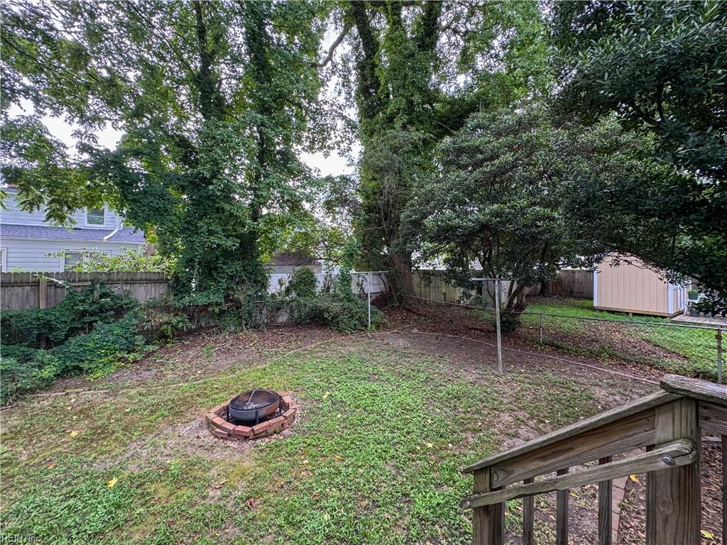 409 E Lorengo Ave Property Photo 18