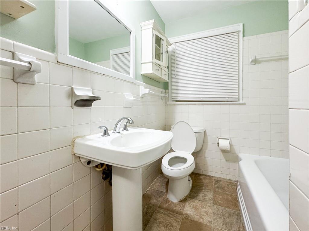409 E Lorengo Ave Property Photo 20
