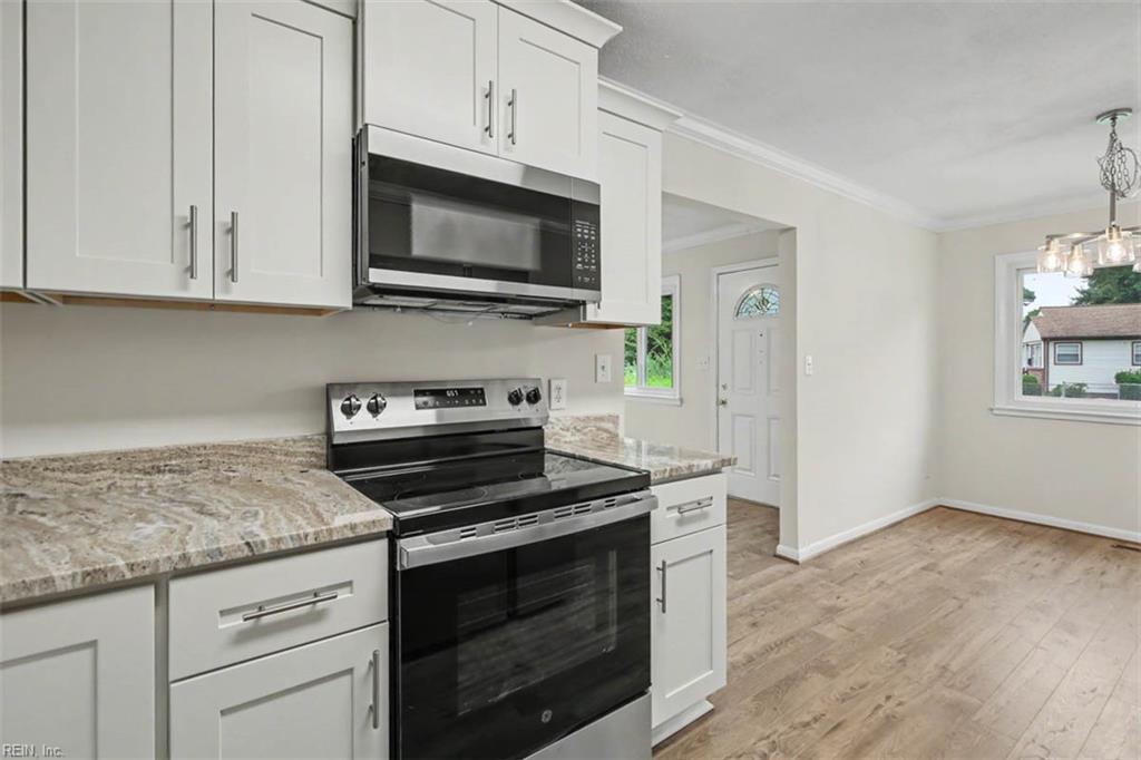 1425 Shadywood Rd Property Photo 16