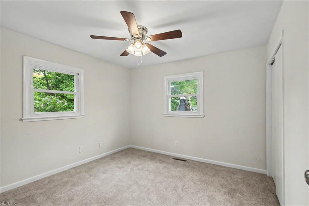 1425 Shadywood Rd Property Photo 21