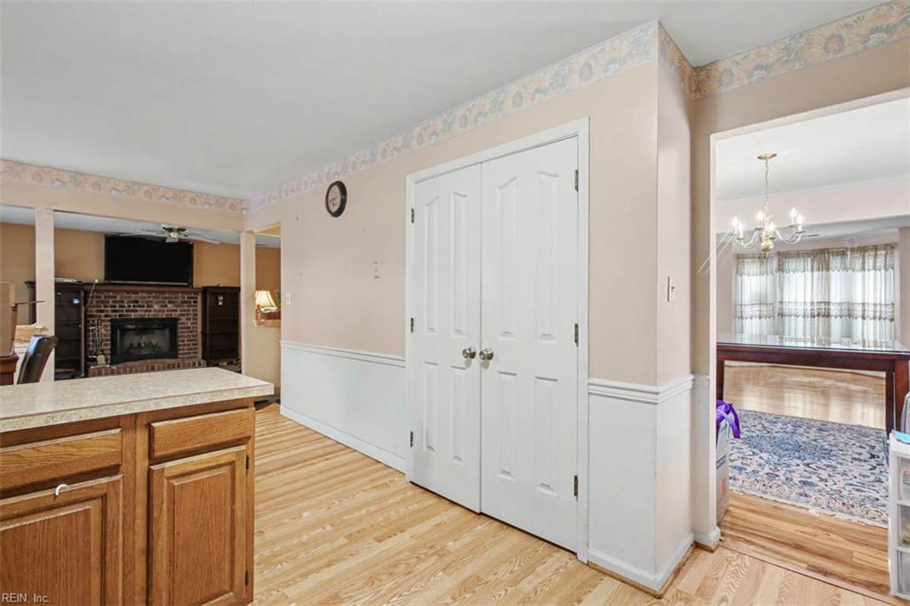 2429 Creekmore Ct Property Photo 14