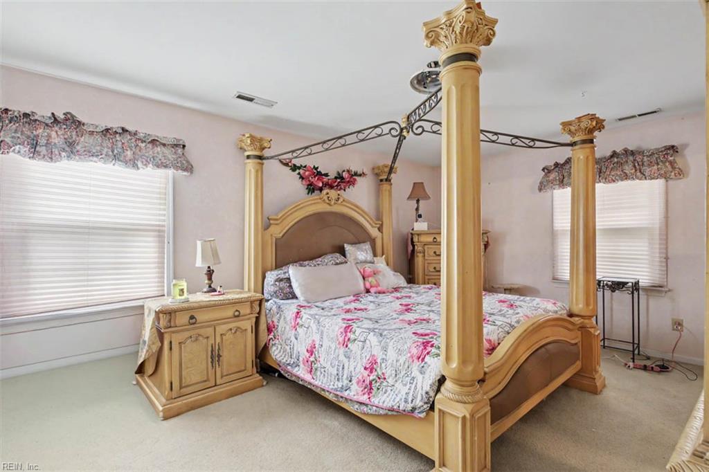 2429 Creekmore Ct Property Photo 15
