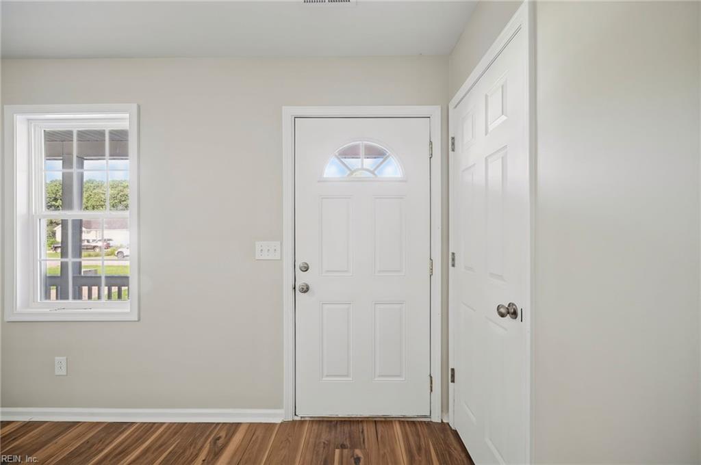 404 Betty Dr Property Photo 8