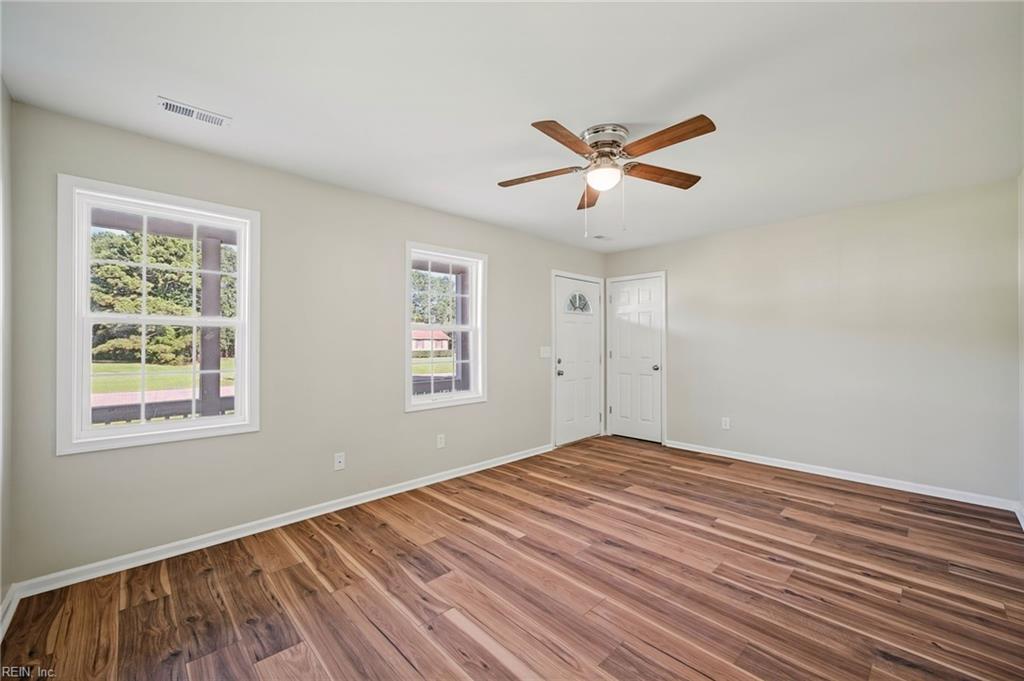 404 Betty Dr Property Photo 10
