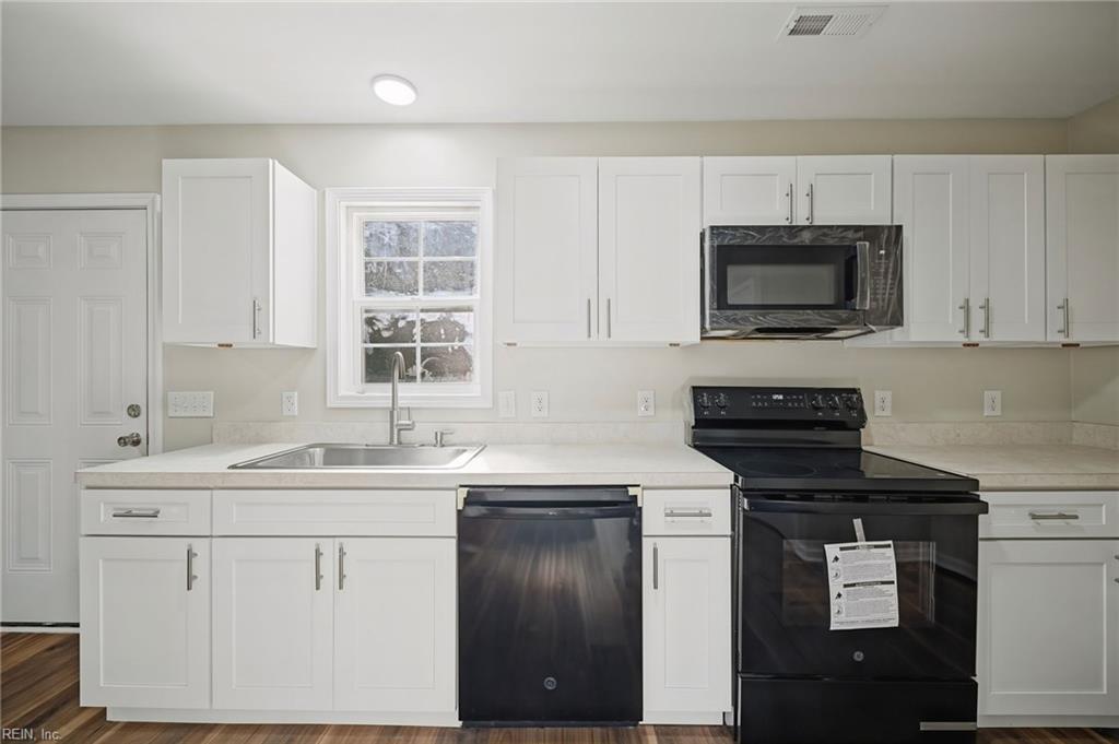 404 Betty Dr Property Photo 16