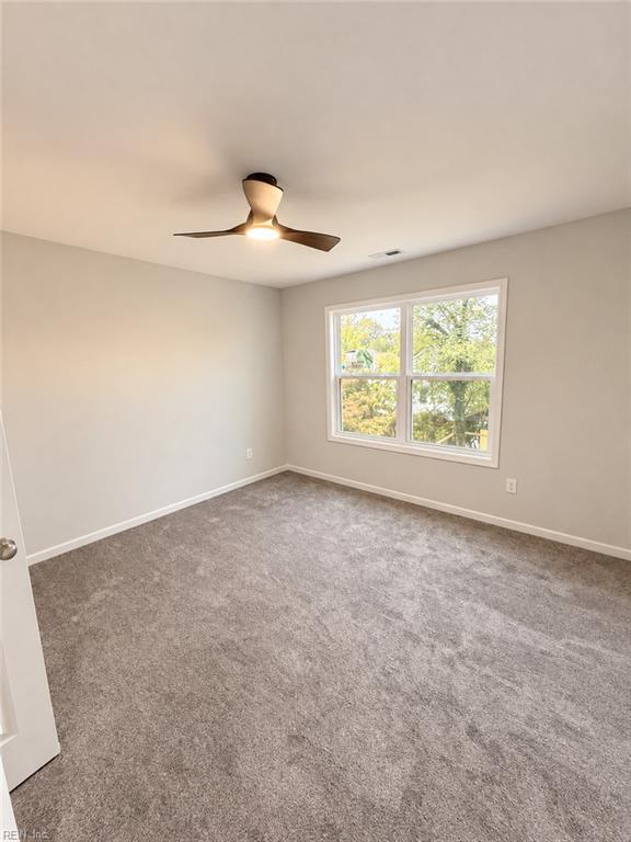 836 32nd St Property Photo 10