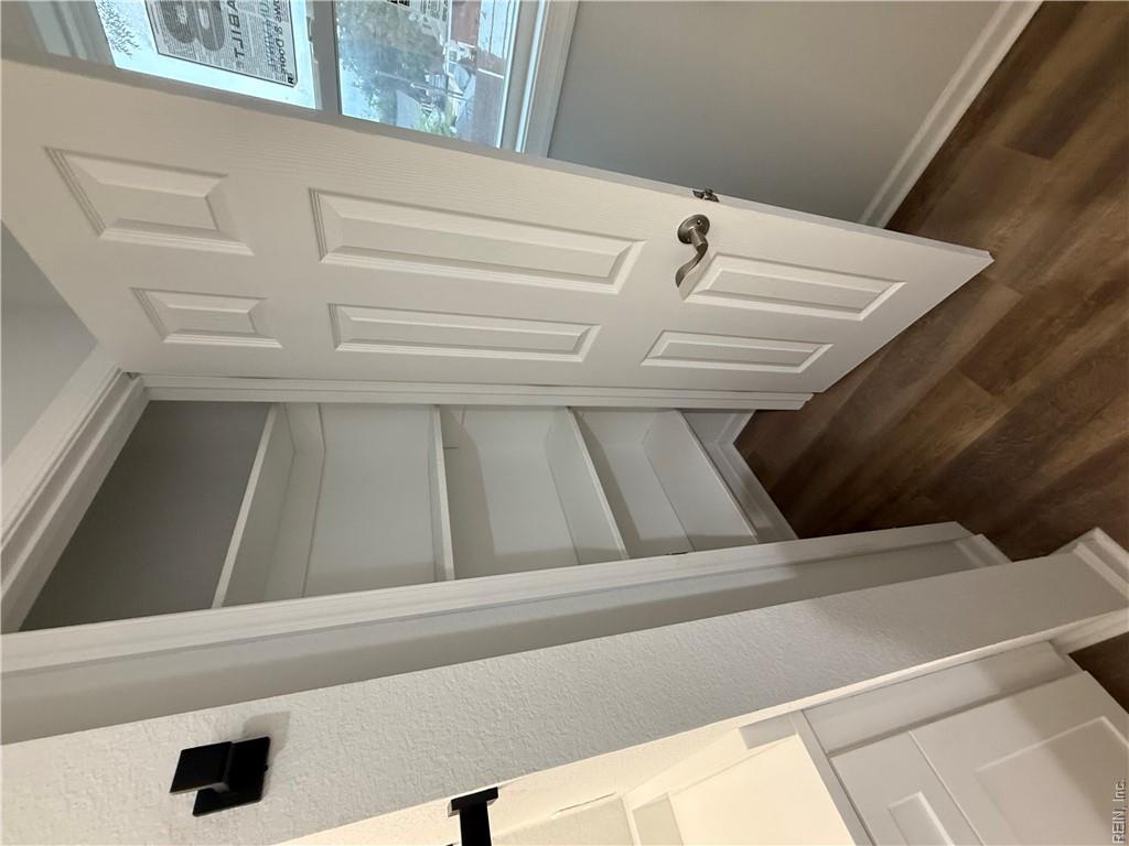 836 32nd St Property Photo 17